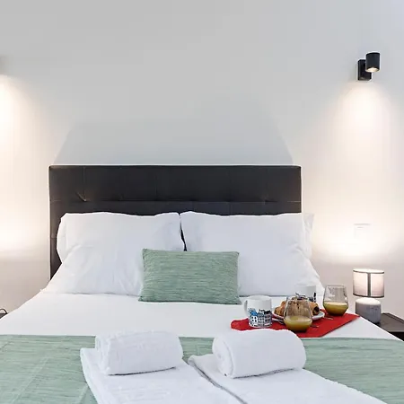 150 Rivoli By Lovelystay * Porto