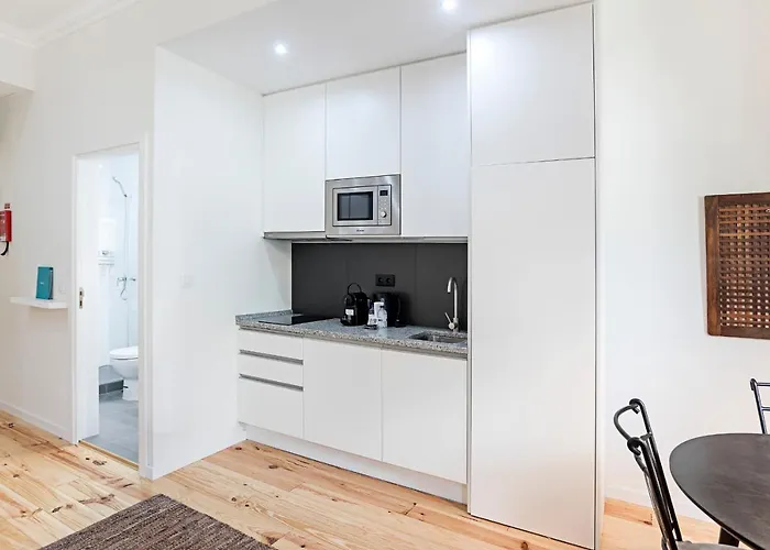 150 Rivoli By Lovelystay *