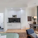 150 Rivoli By Lovelystay Apartman Porto